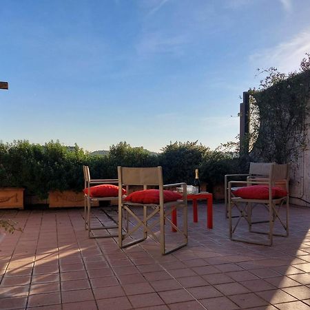 ローマBeautiful Loft In Ponte Milvio With Terraceアパートメント エクステリア 写真