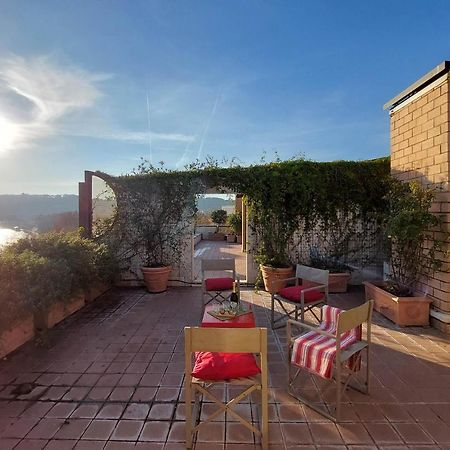 ローマBeautiful Loft In Ponte Milvio With Terraceアパートメント エクステリア 写真