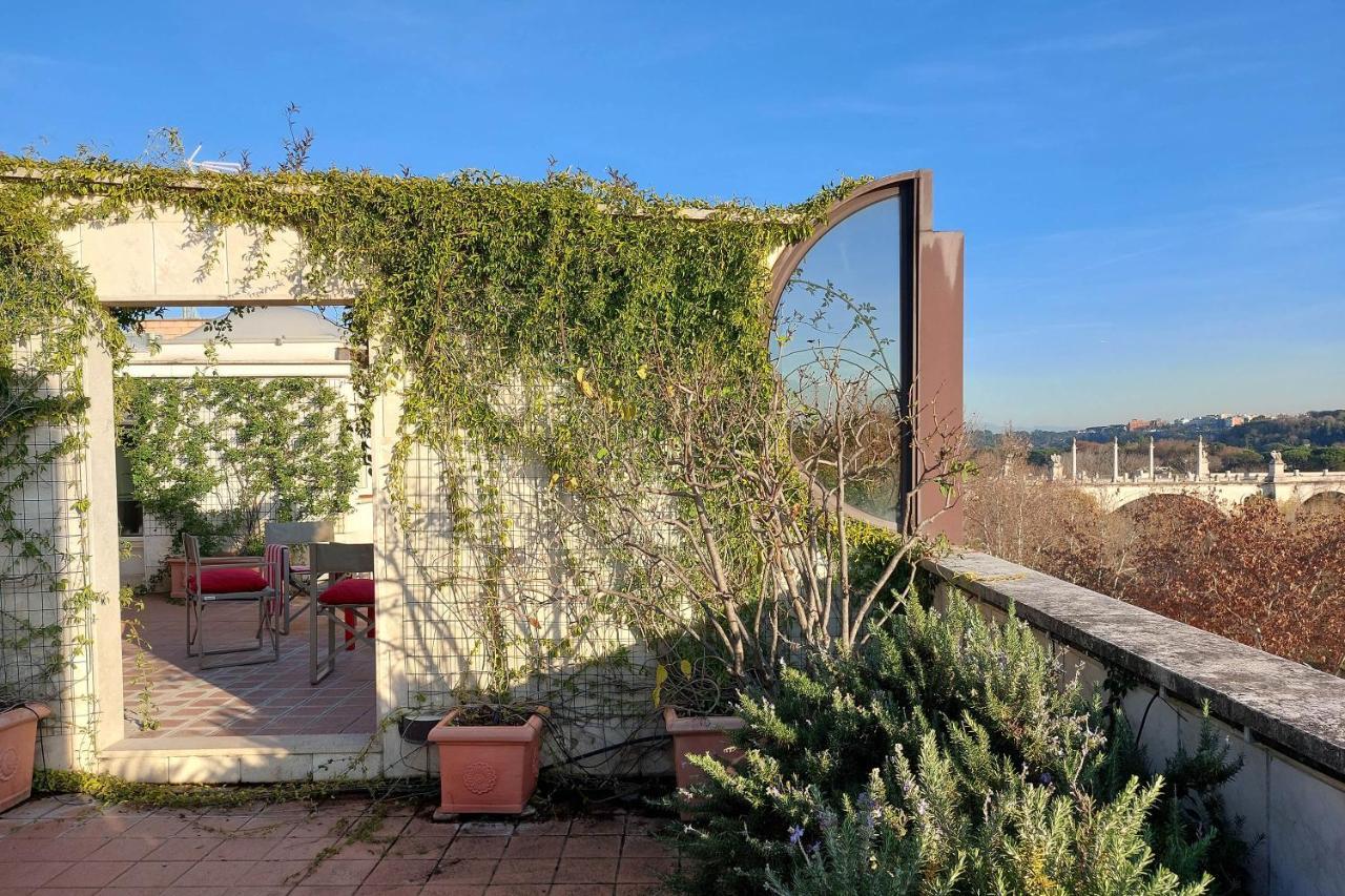 ローマBeautiful Loft In Ponte Milvio With Terraceアパートメント エクステリア 写真