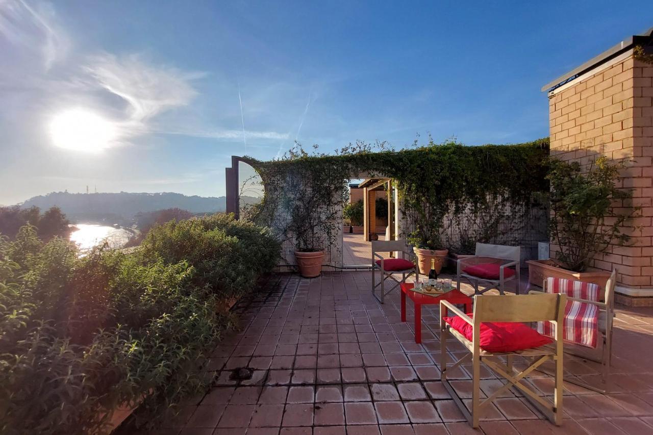 ローマBeautiful Loft In Ponte Milvio With Terraceアパートメント エクステリア 写真