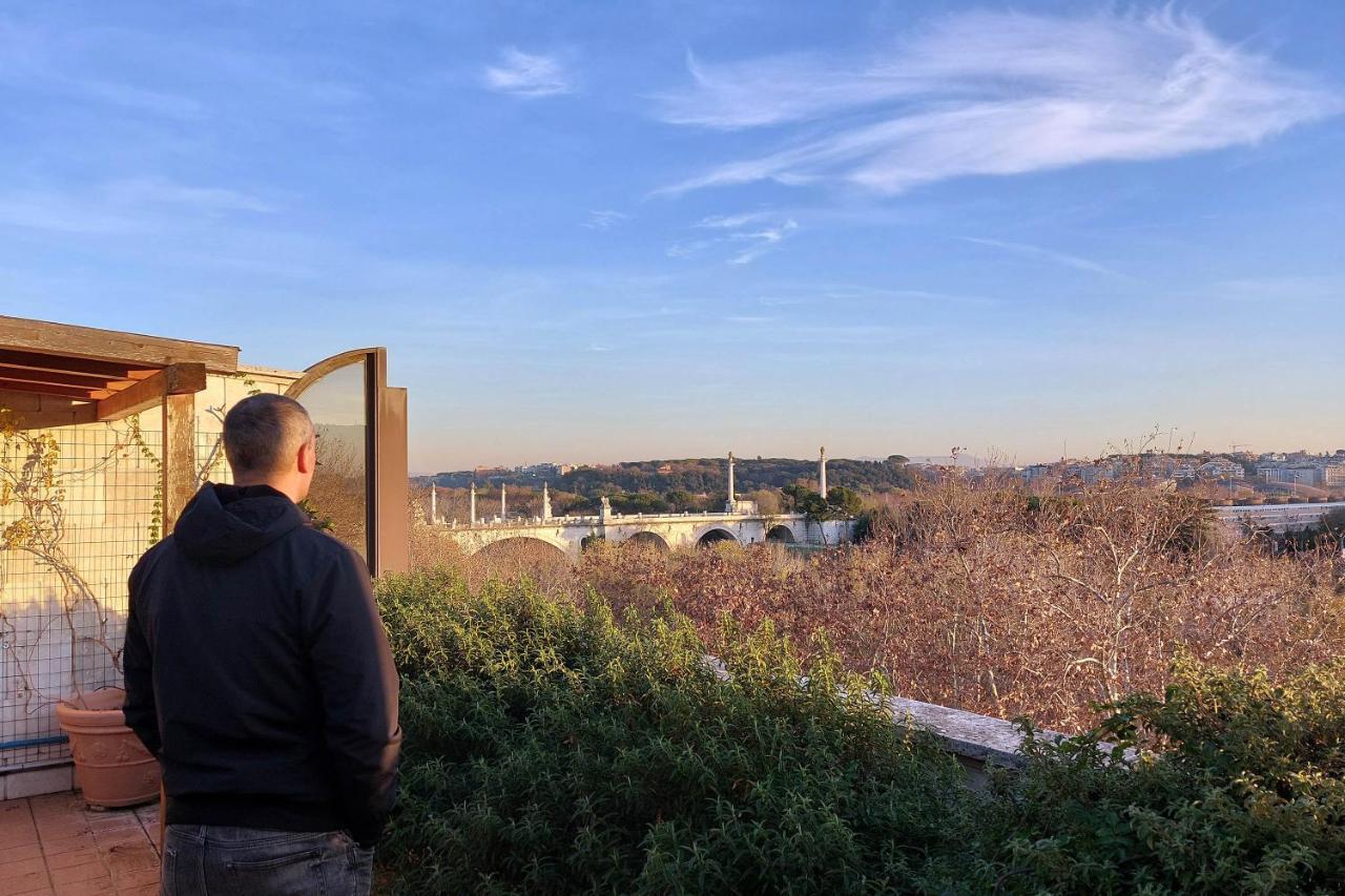 ローマBeautiful Loft In Ponte Milvio With Terraceアパートメント エクステリア 写真