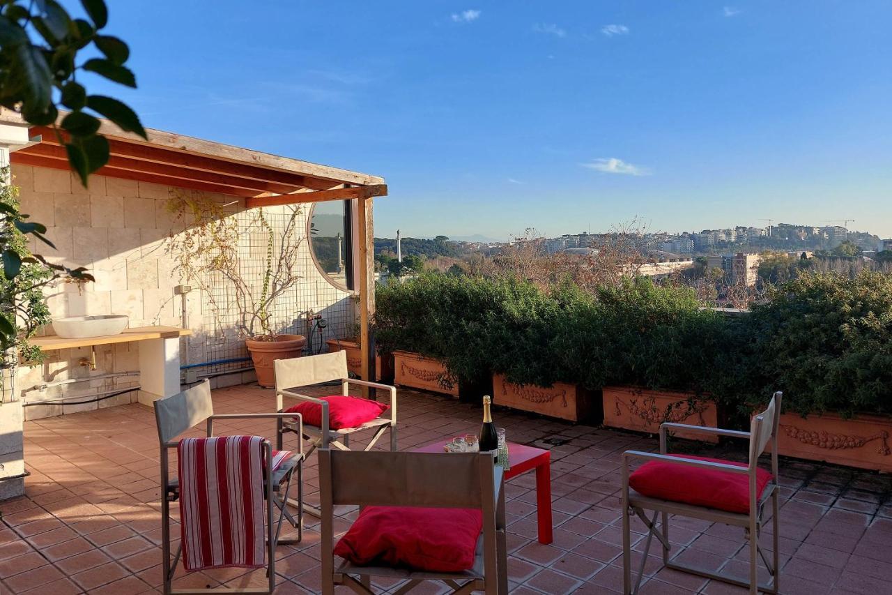 ローマBeautiful Loft In Ponte Milvio With Terraceアパートメント エクステリア 写真